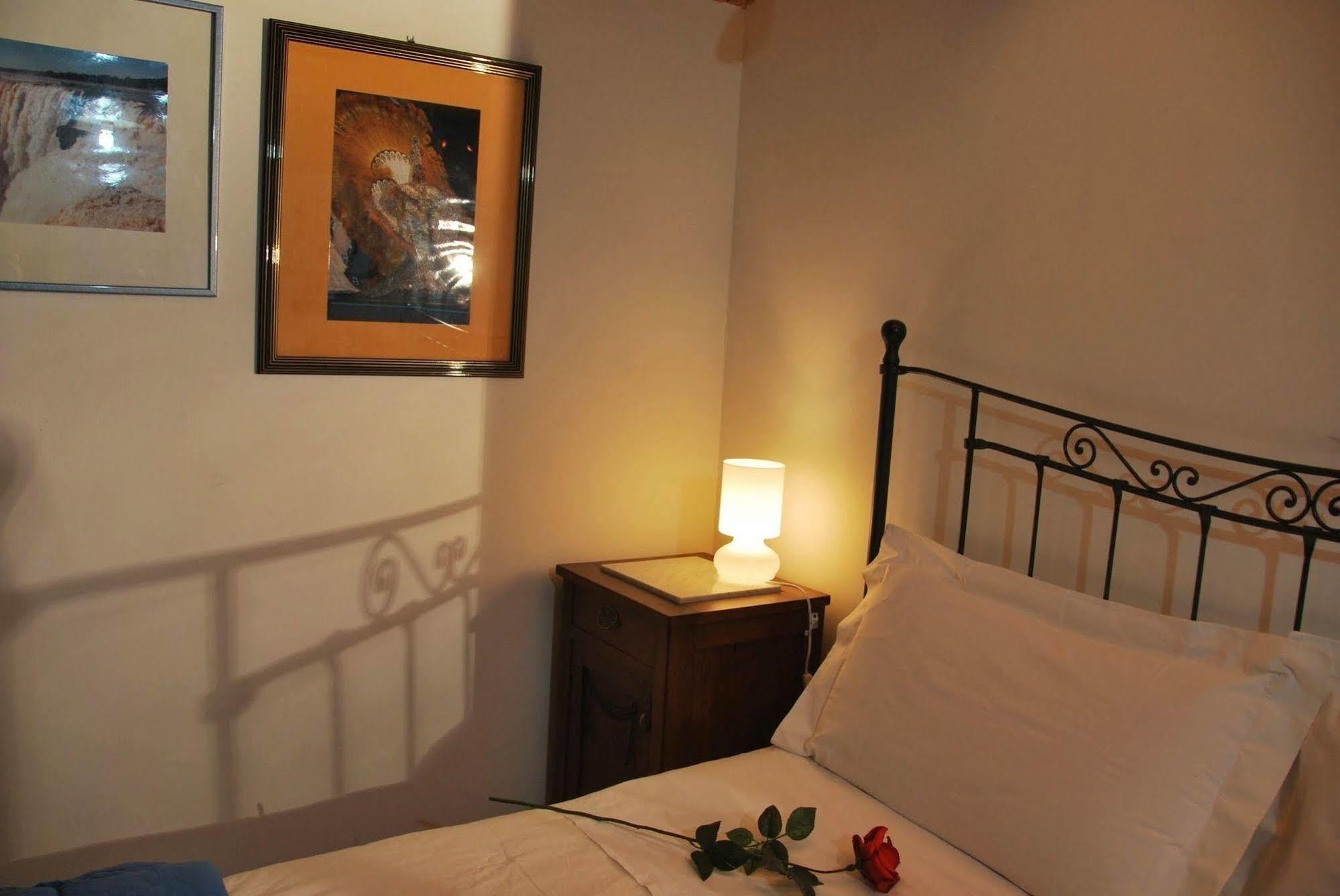 B&B Percorso Verde Ponte Valleceppi Bagian luar foto